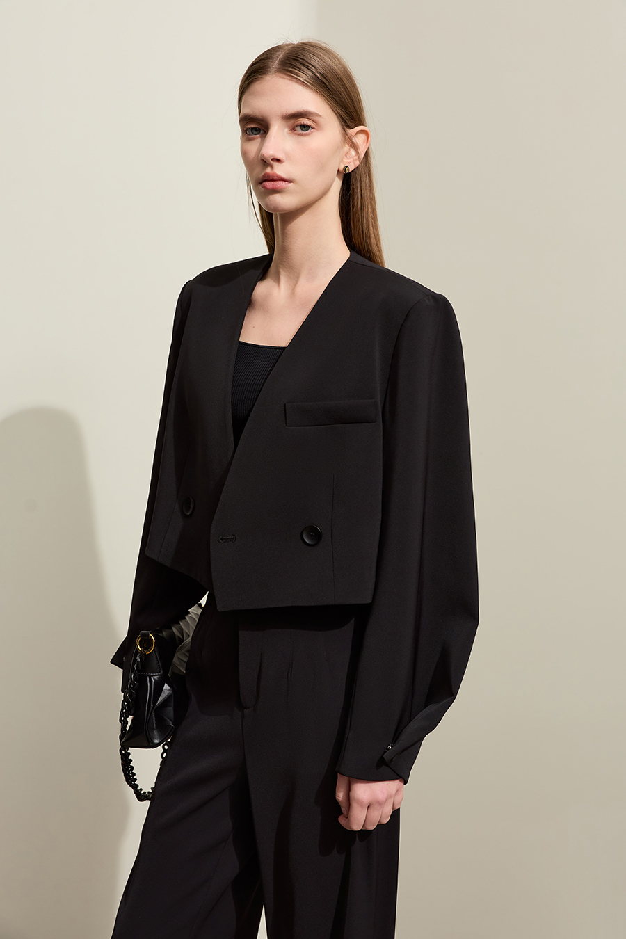 Short Double - button V - Neck Suit|AMII-AMII.com