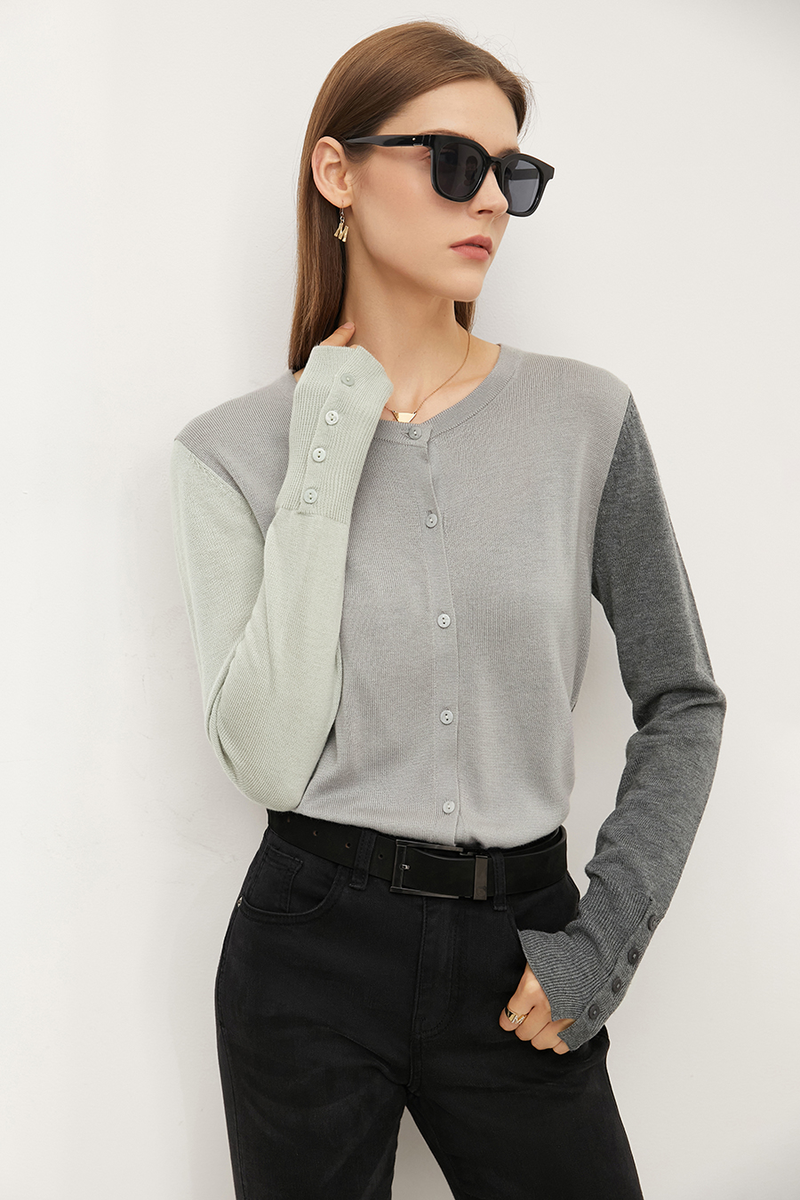 Color-Block Crew Neck Knit Cardigan