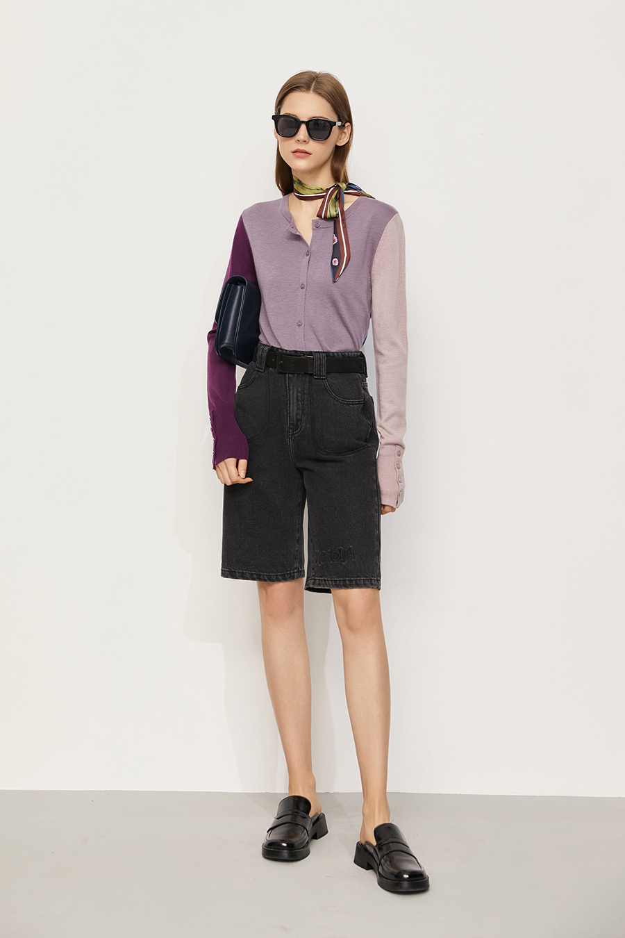 Color-Block Crew Neck Knit Cardigan