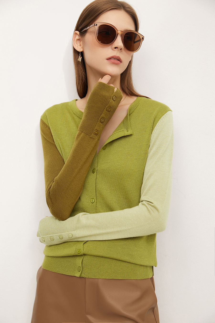 Color-Block Crew Neck Knit Cardigan