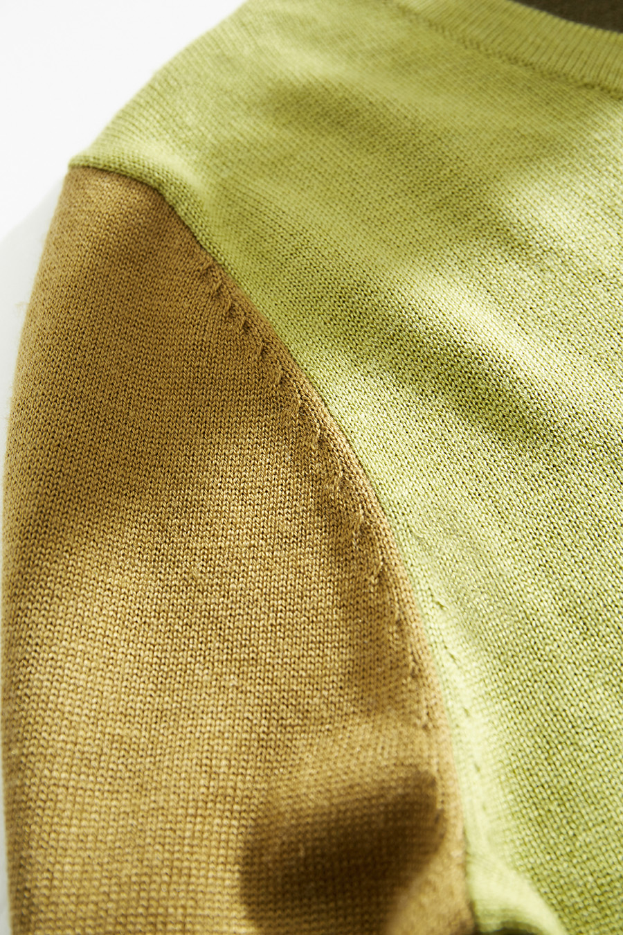 Color-Block Crew Neck Knit Cardigan