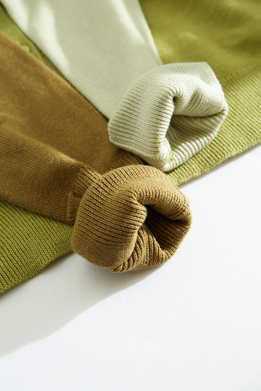 Color-Block Crew Neck Knit Cardigan