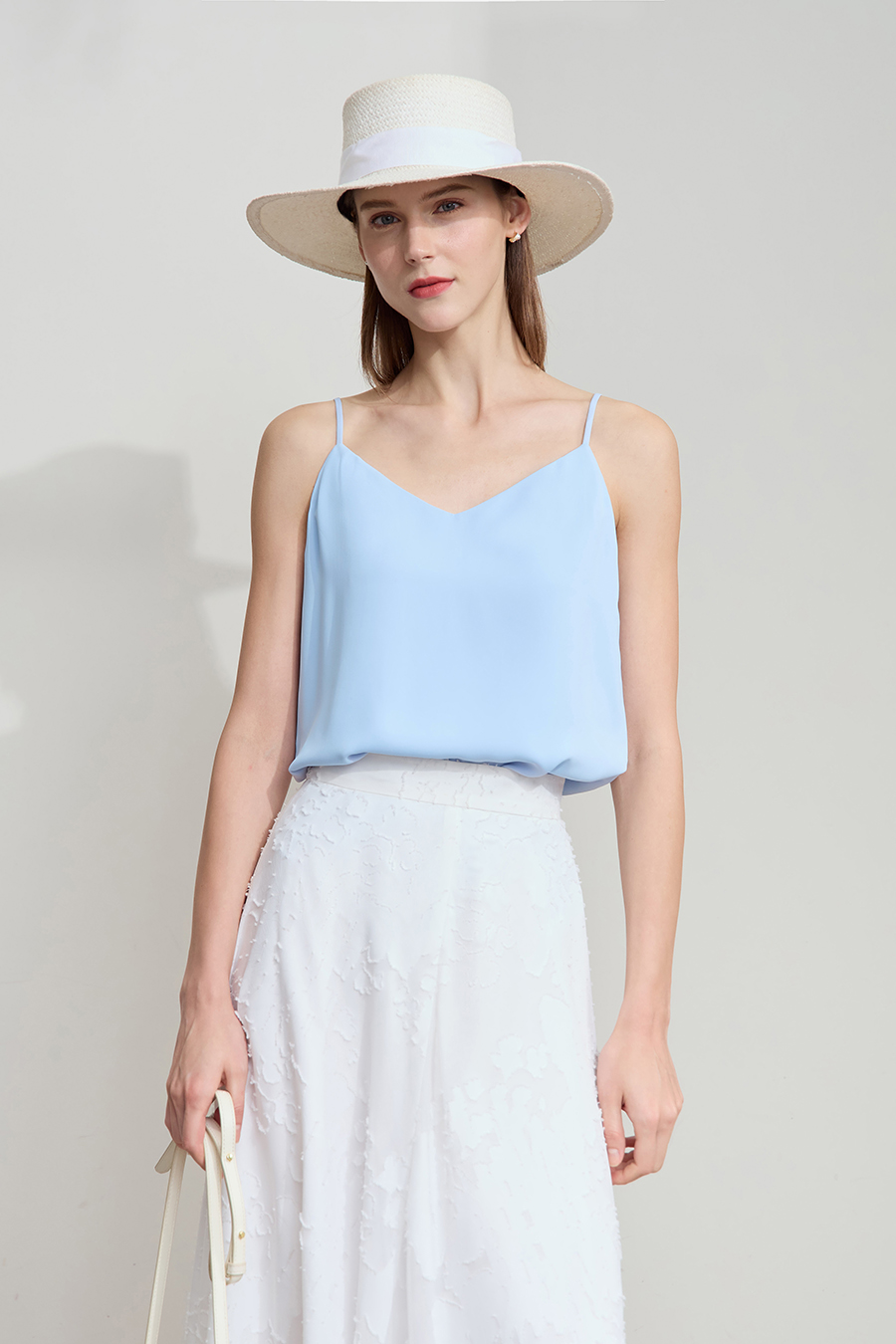 Lace spliced camisole|AMII