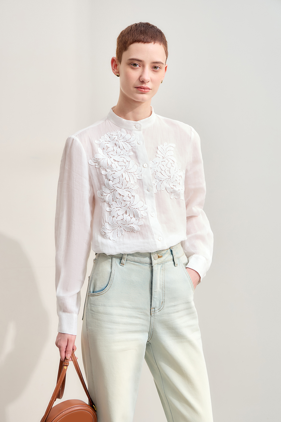 Lace Applique Ramie Shirt | AMII-AMII.com