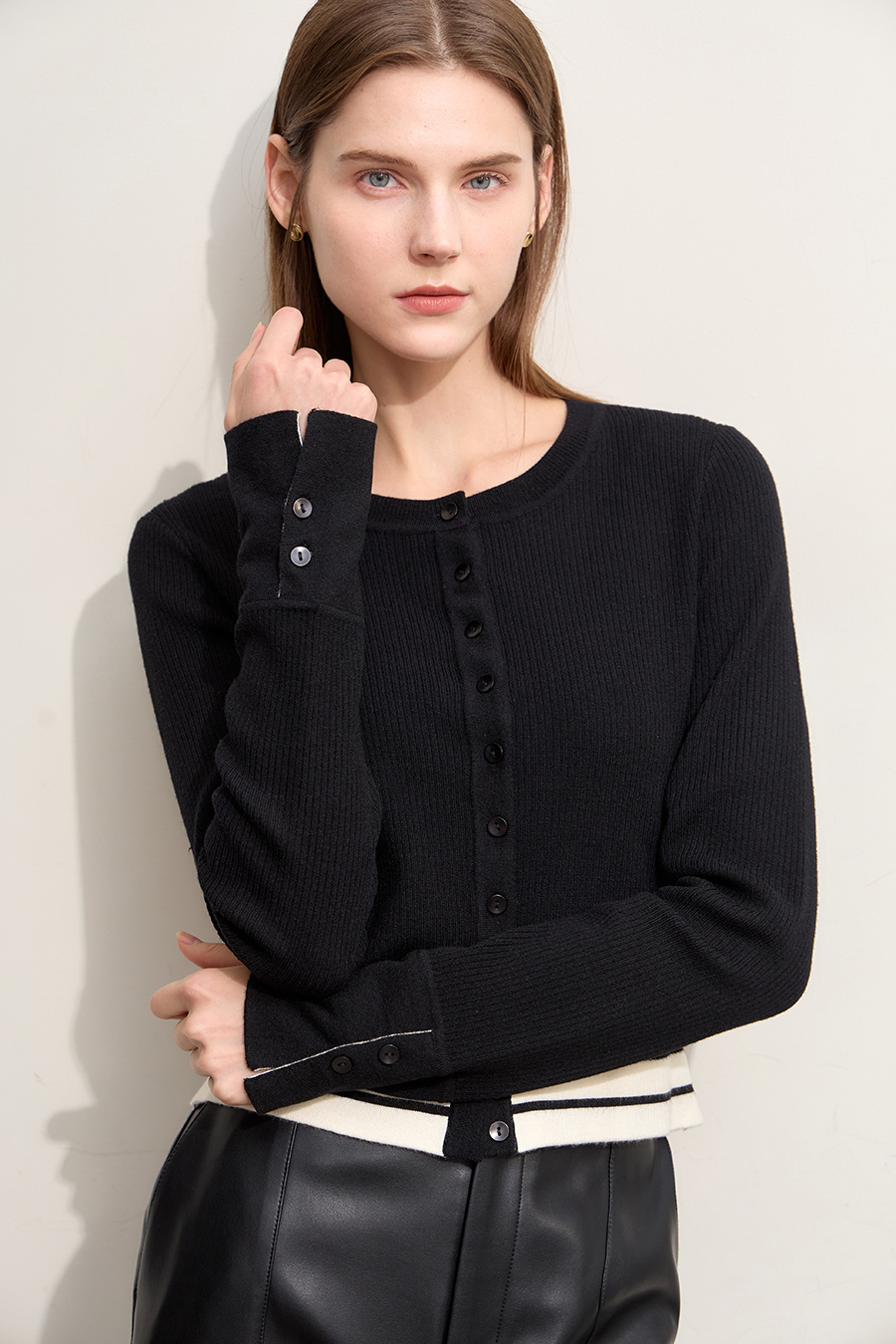 Crew Neck Short Knit Cardigan|AMII-AMII.com