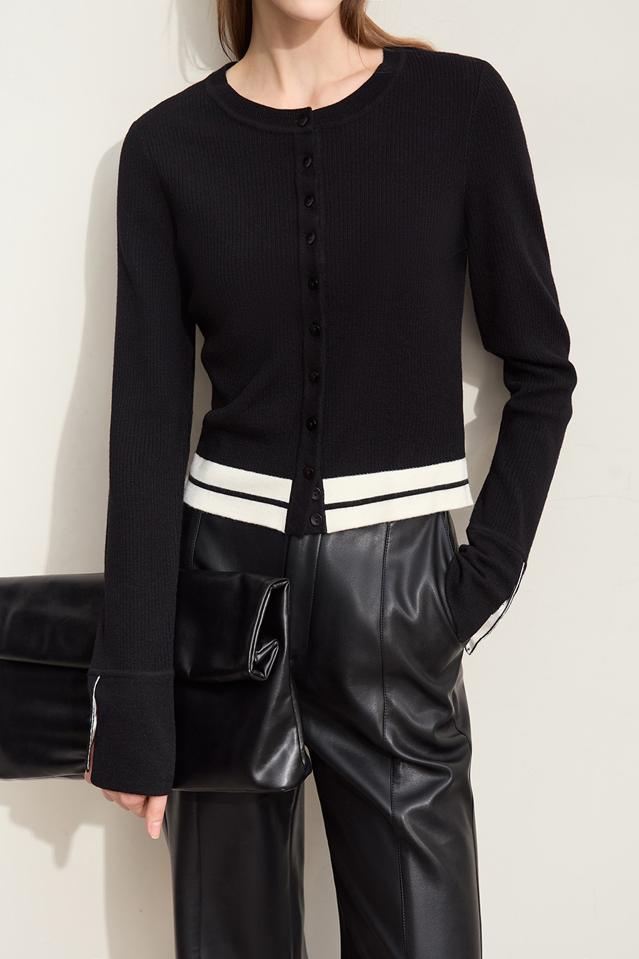 Crew Neck Short Knit Cardigan|AMII-AMII.com