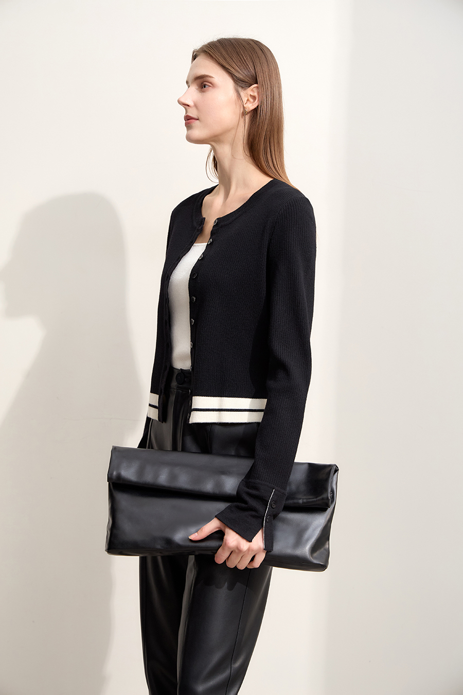 Crew Neck Short Knit Cardigan|AMII-AMII.com