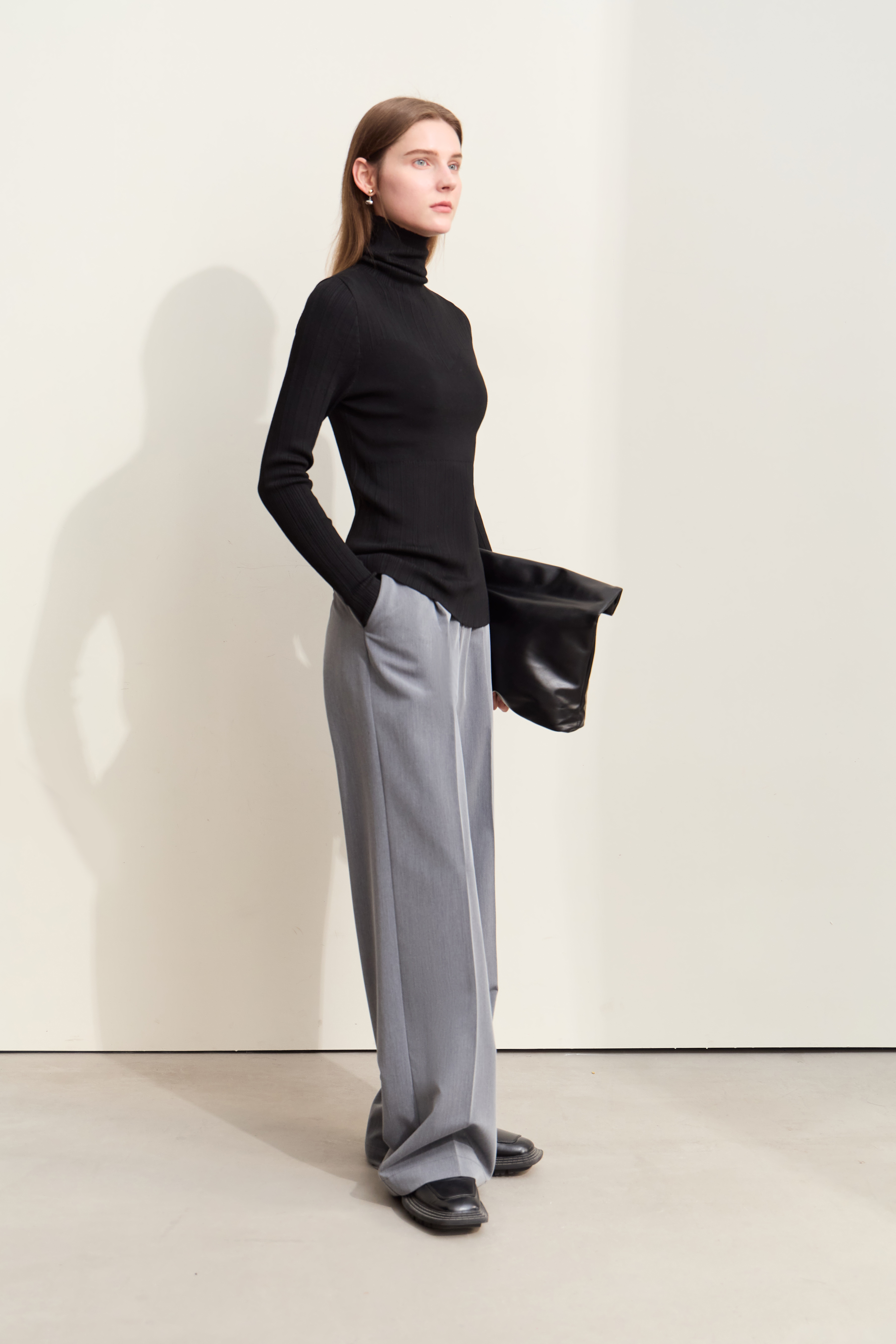 Textured Spliced High Neck Sweater|AMII-AMII.com
