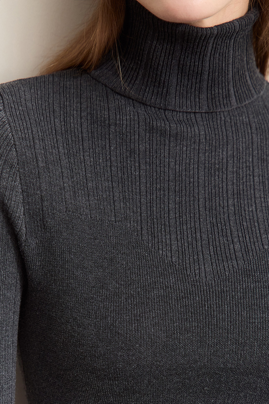 Textured Spliced High Neck Sweater|AMII-AMII.com