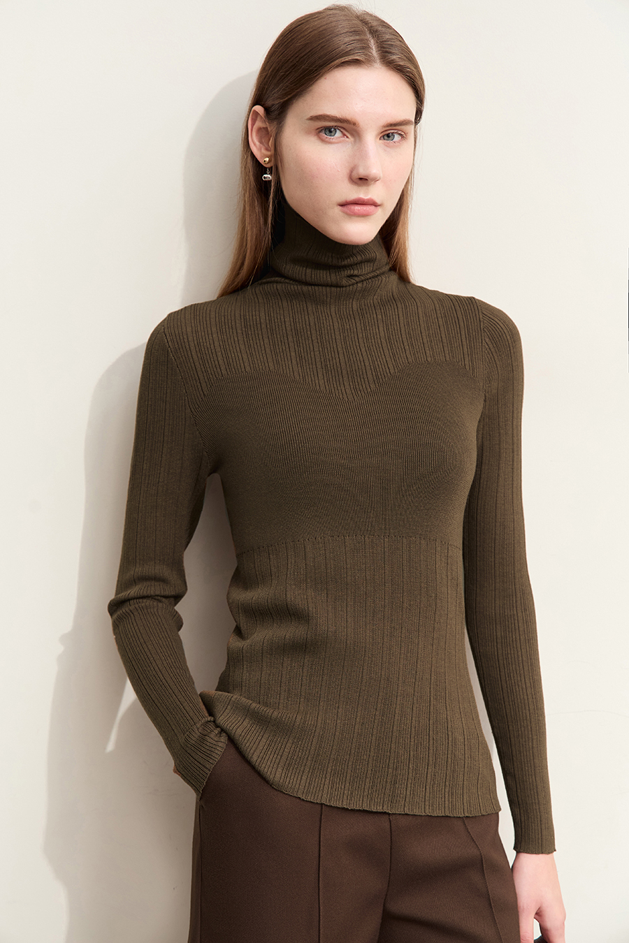 Textured Spliced High Neck Sweater|AMII-AMII.com