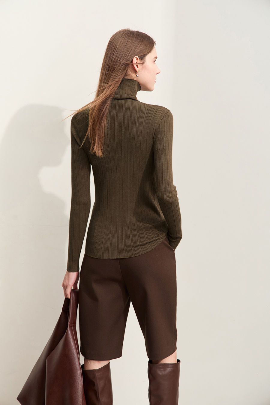 Textured Spliced High Neck Sweater|AMII-AMII.com