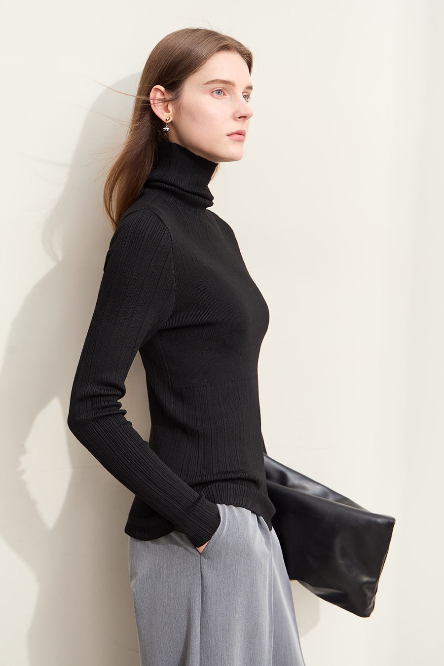 Textured Spliced High Neck Sweater|AMII-AMII.com