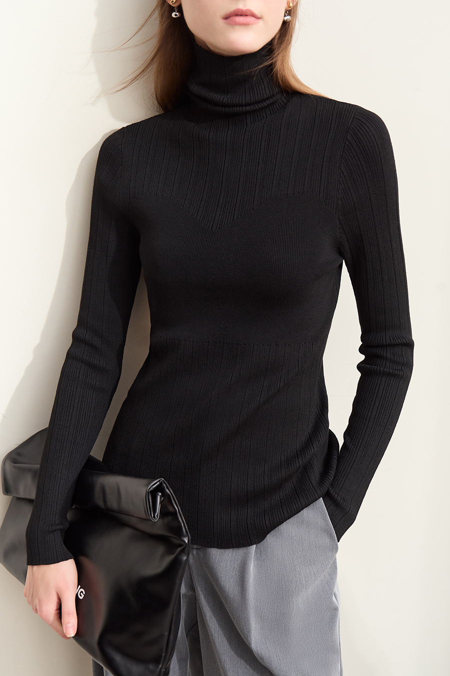 Textured Spliced High Neck Sweater|AMII-AMII.com