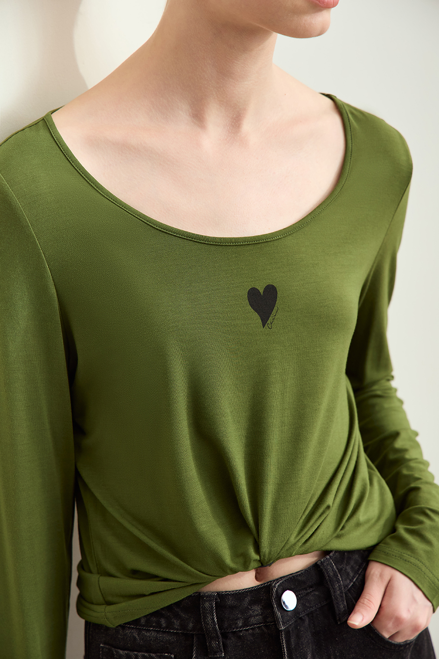 Crew Neck Heart Print T-shirt