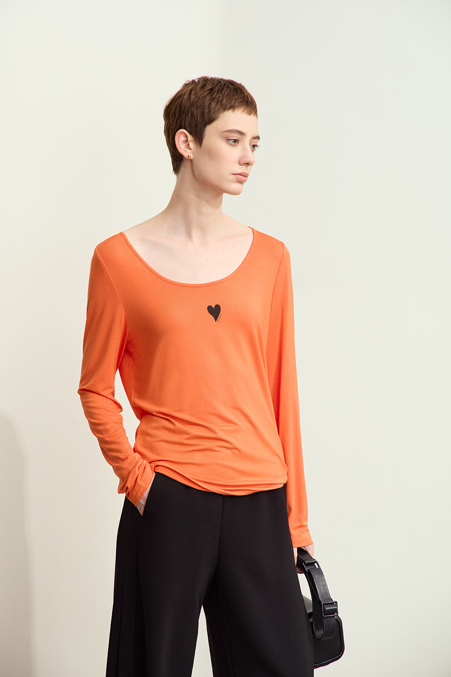 Crew Neck Heart Print T-shirt