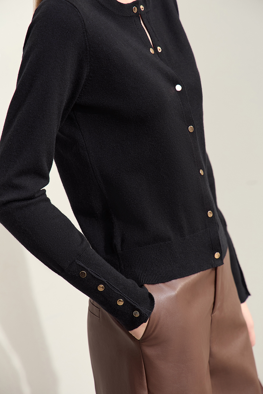 Metal Button Knitted Cardigan|AMII-AMII.com