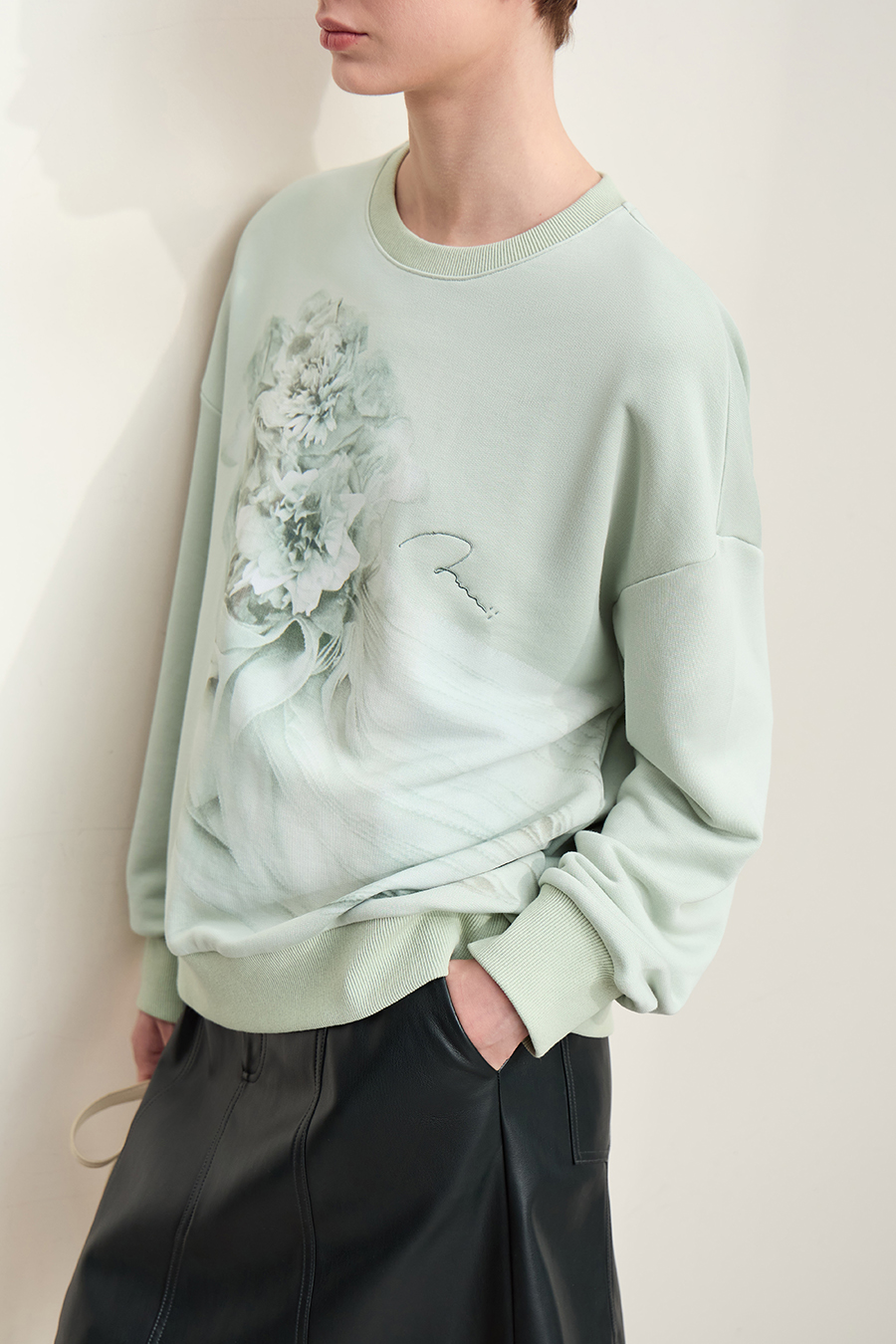Art Printed & Embroidered Sweatshirt