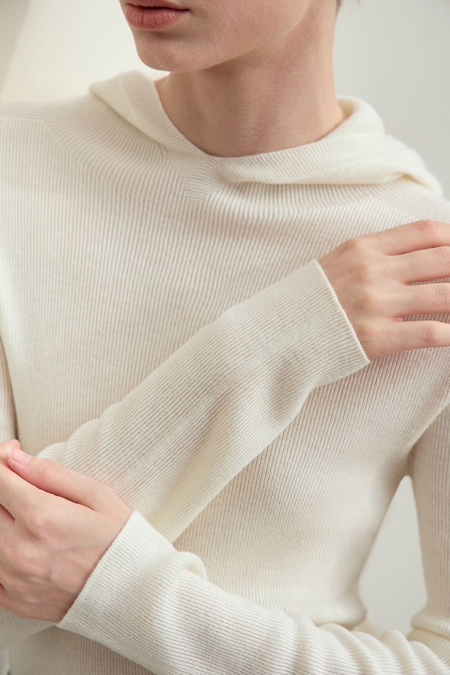 Seamless Integrated Hooded Sweater|AMII-AMII.com