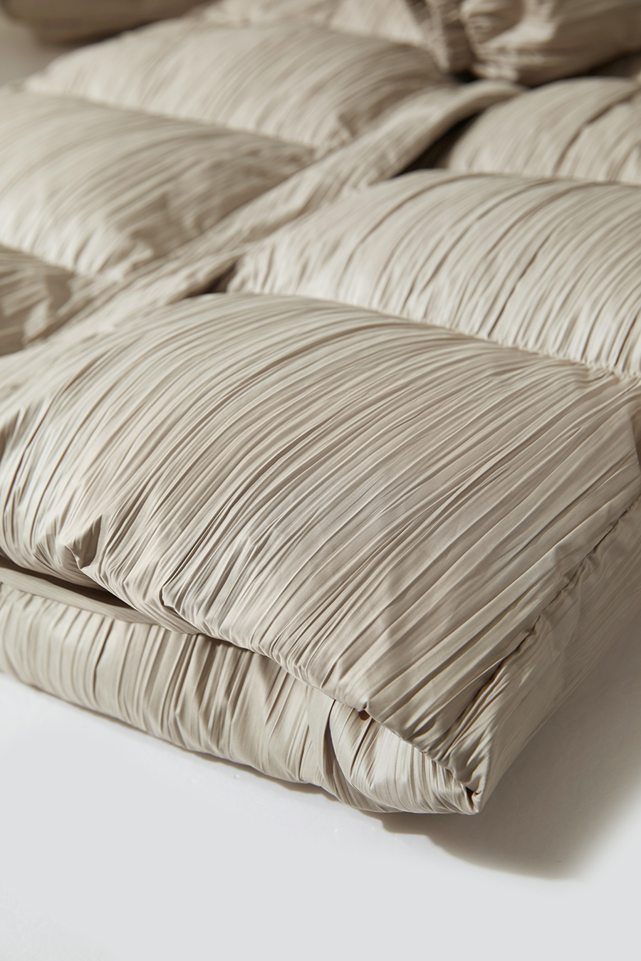 Graphene Long Down Jacket|AMII-AMII.com