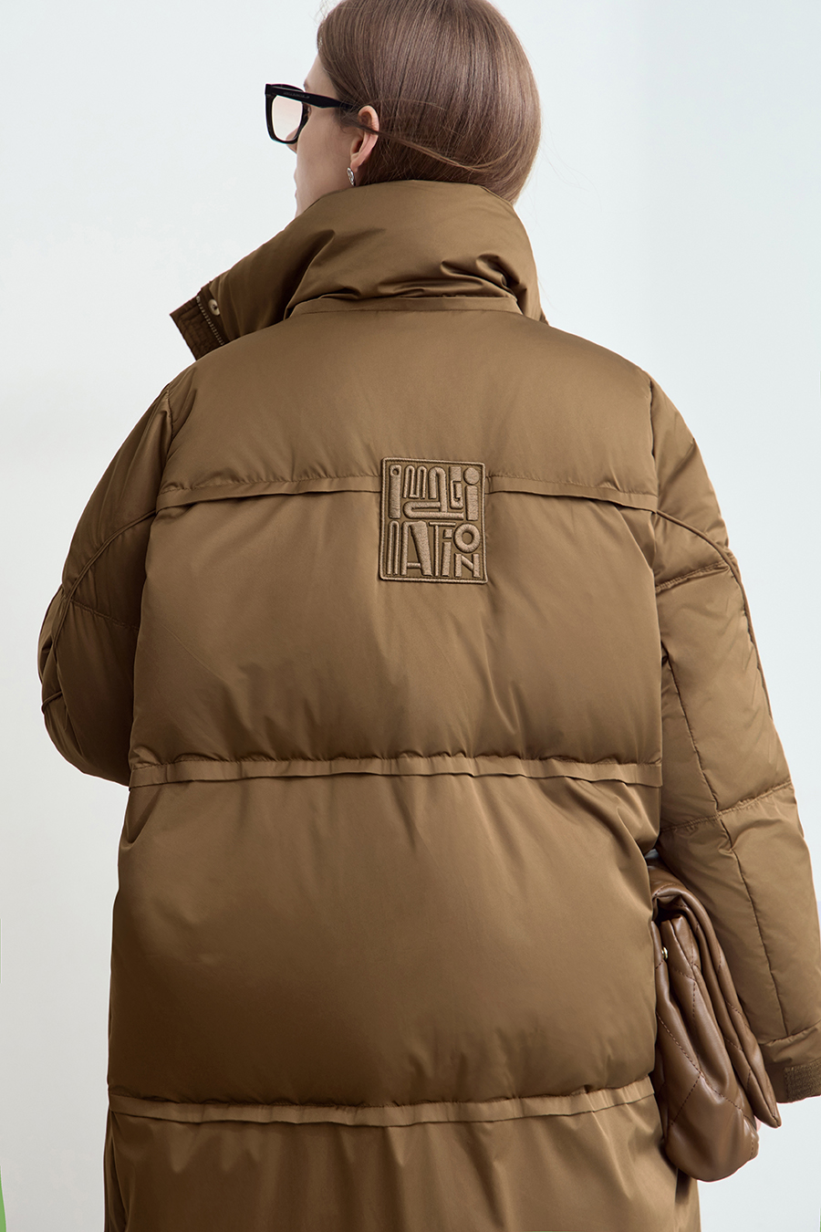 Letter Emblem Down Jacket|AMII-AMII.com