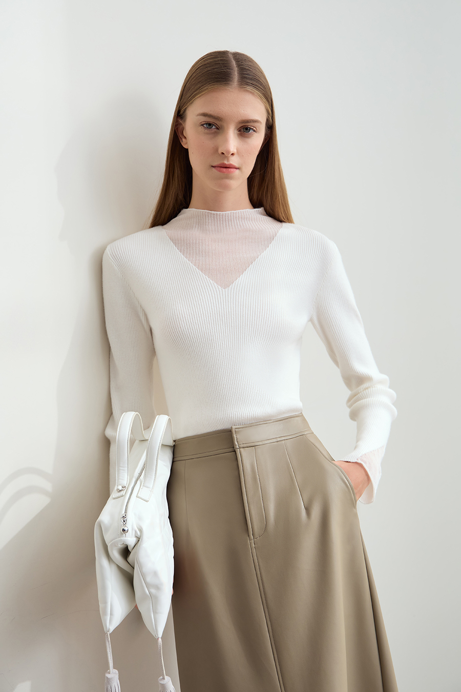 Slightly Sheer Spliced Sweater|AMII-AMII.com