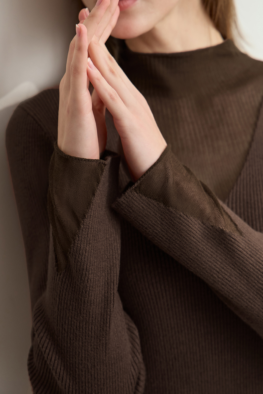 Slightly Sheer Spliced Sweater|AMII-AMII.com