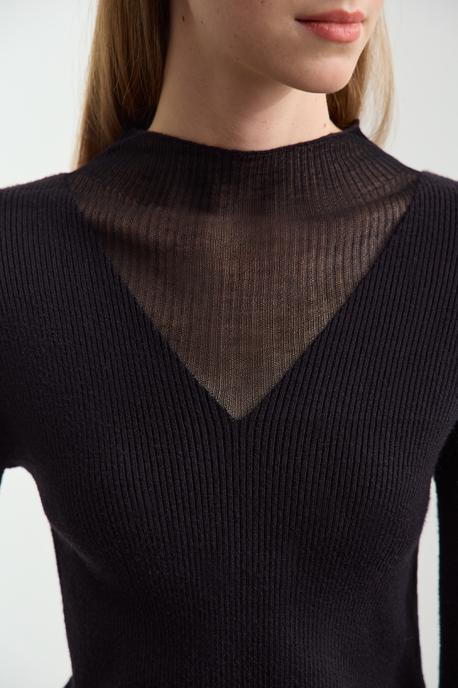 Slightly Sheer Spliced Sweater|AMII-AMII.com