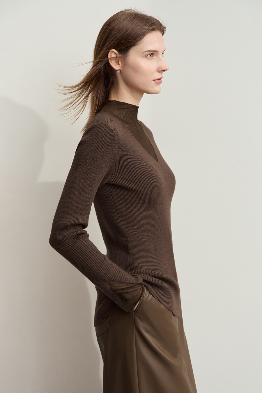 Slightly Sheer Spliced Sweater|AMII-AMII.com