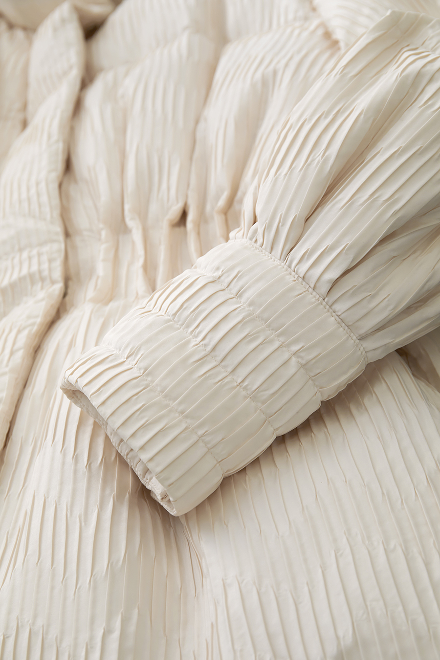 Graphene Waist - cinching Down Jacket|AMII-AMII.com