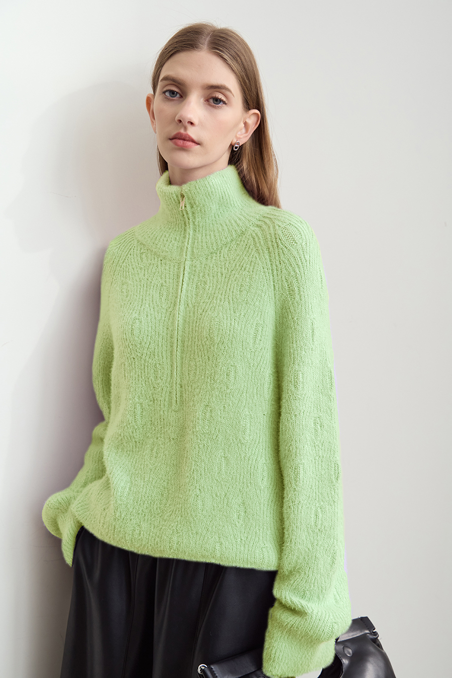 Faux Mink Pick - stitch Sweater|AMII-AMII.com