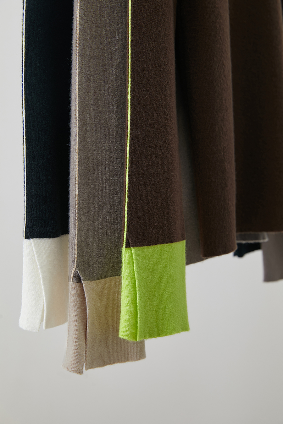 Color - block Spliced Slim Sweater|AMII-AMII.com