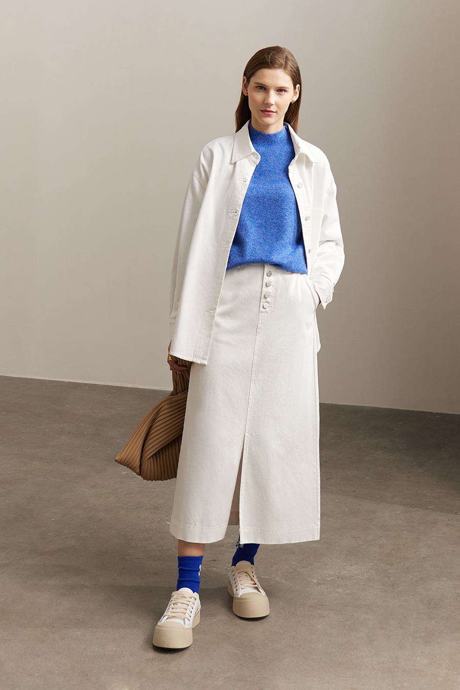 Letter Emblem Loose Sweater|AMII-AMII.com