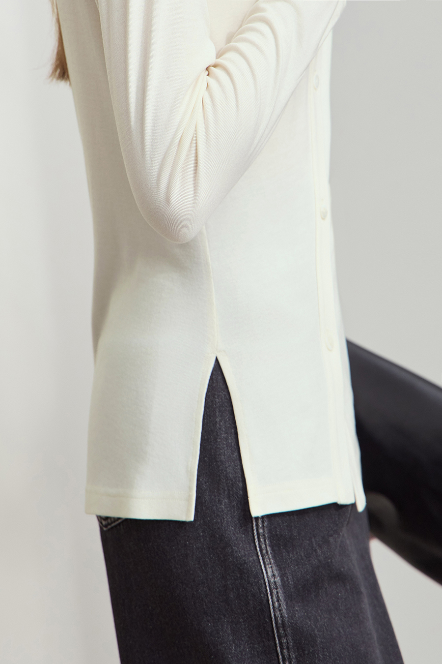 Asymmetric Placket Slim Fit Shirt|AMII-AMII.com