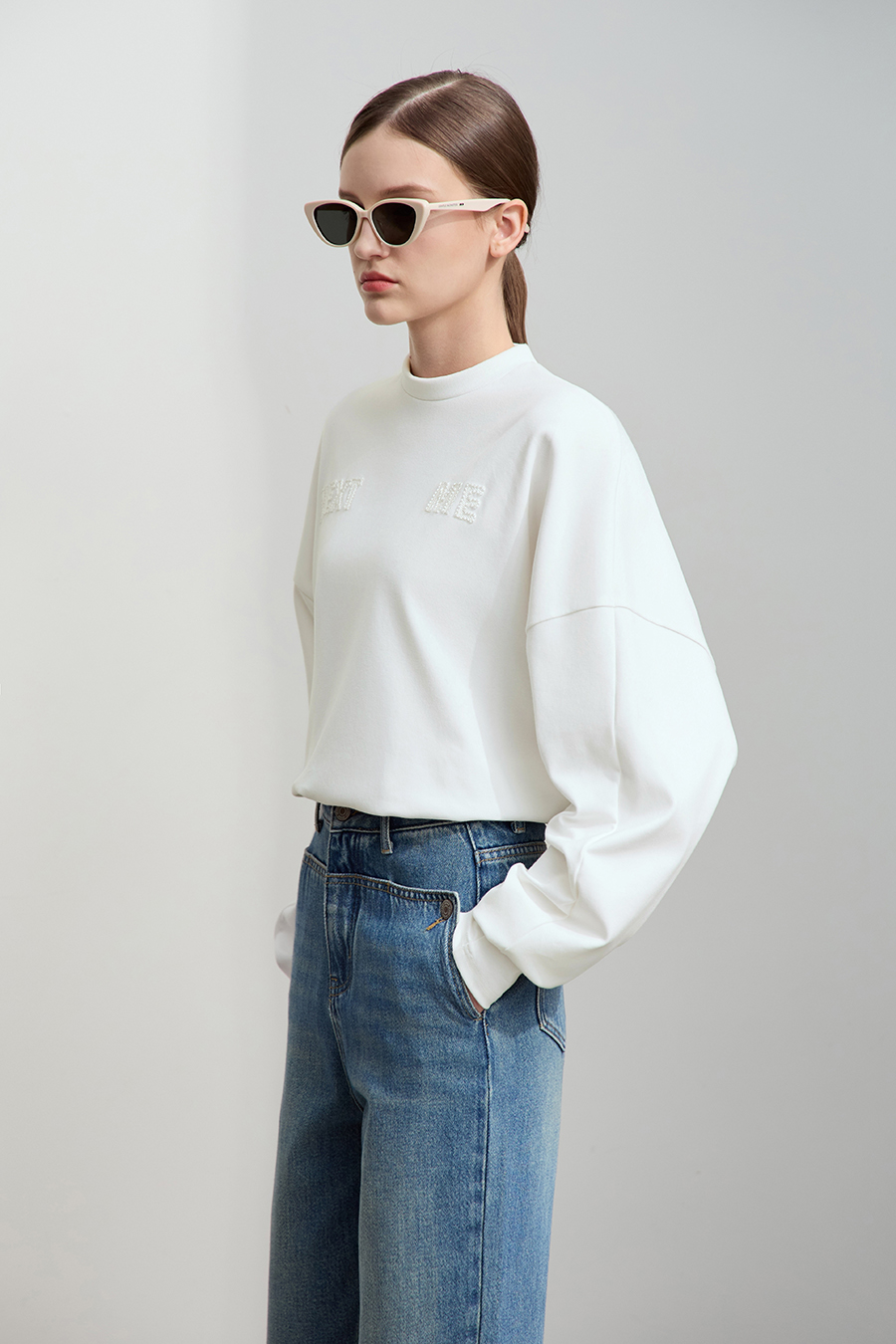 Letter embroidered cotton-spandex sweatshirt|AMII