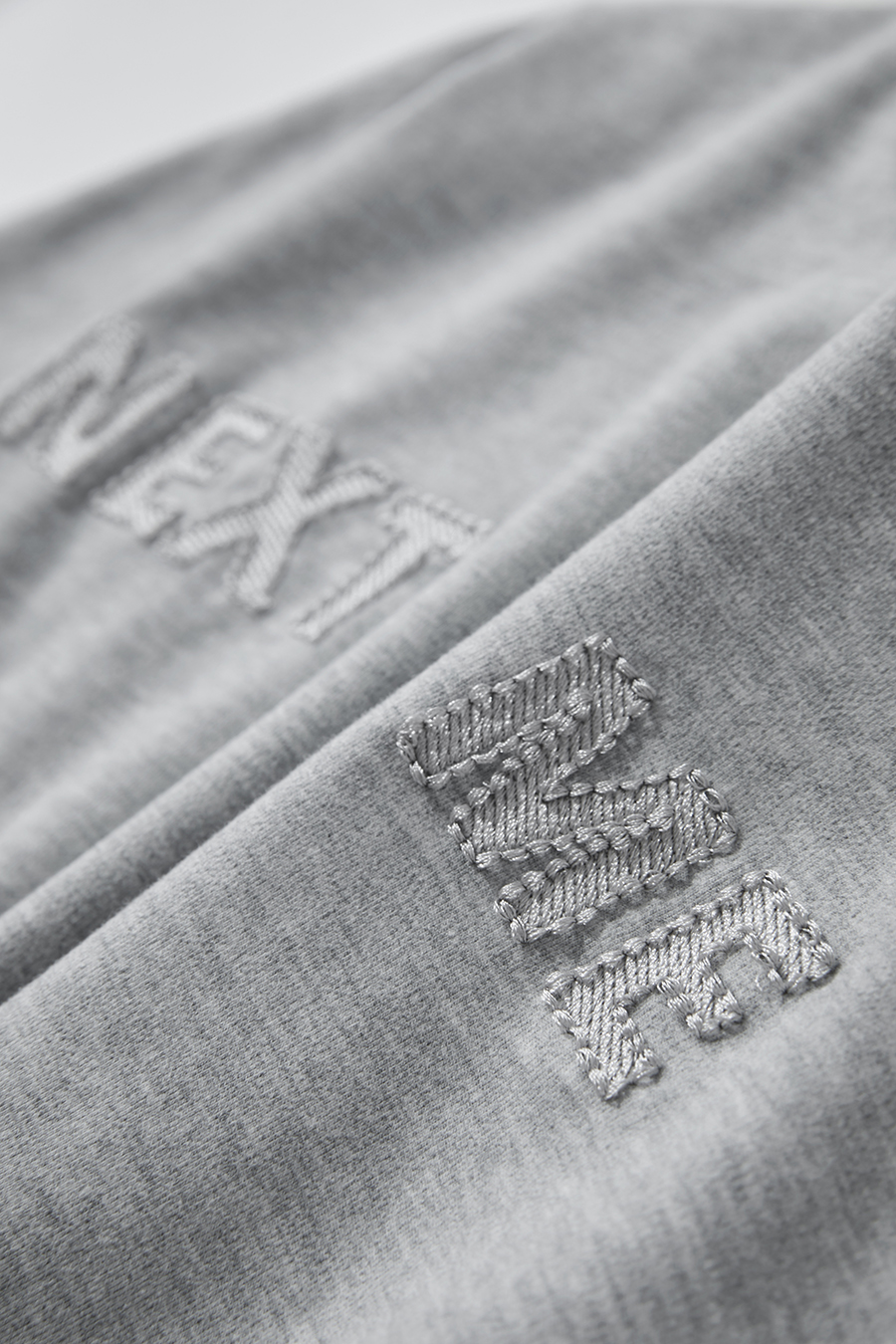 Letter embroidered cotton-spandex sweatshirt|AMII