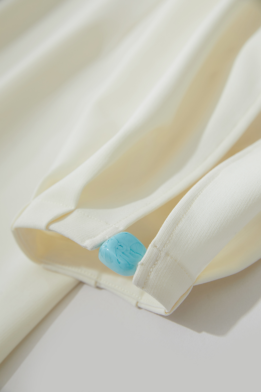 Waist-defined Lantern Sleeve Dress