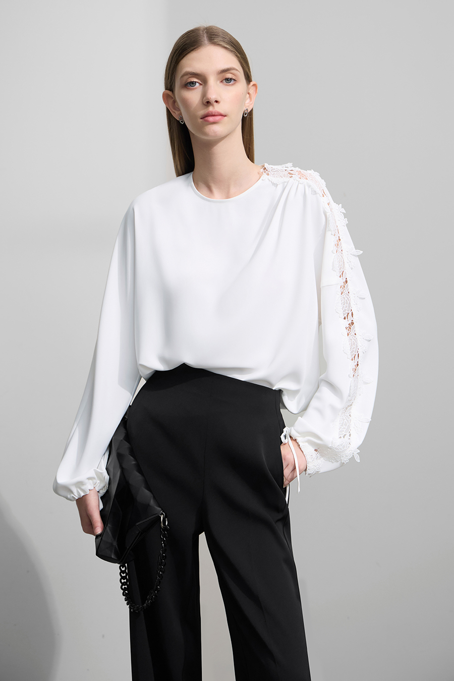Lace Spliced Chiffon Blouse