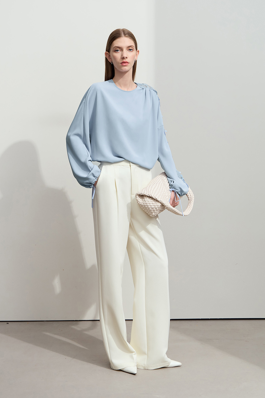 Lace Spliced Chiffon Blouse