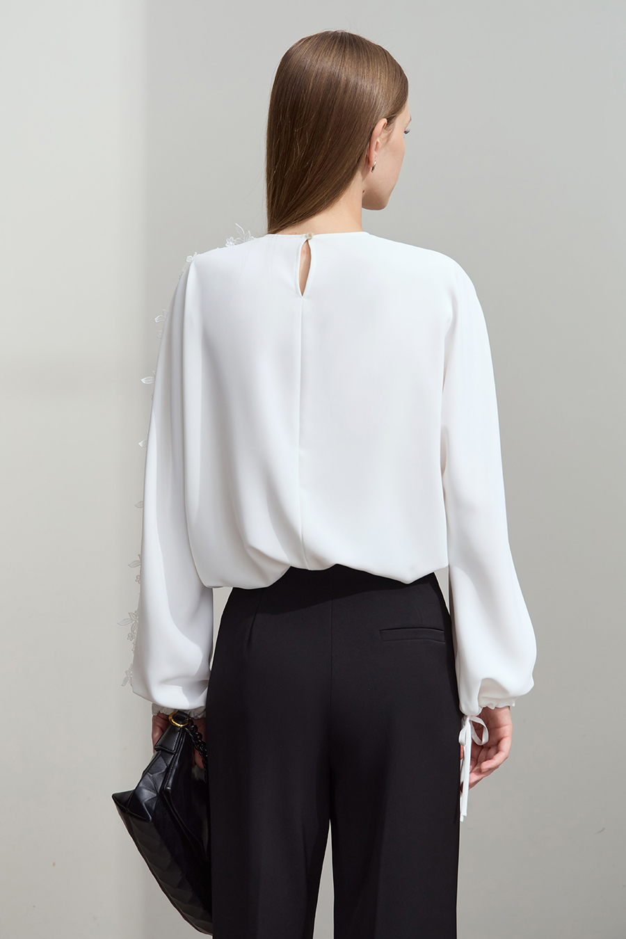 Lace Spliced Chiffon Blouse