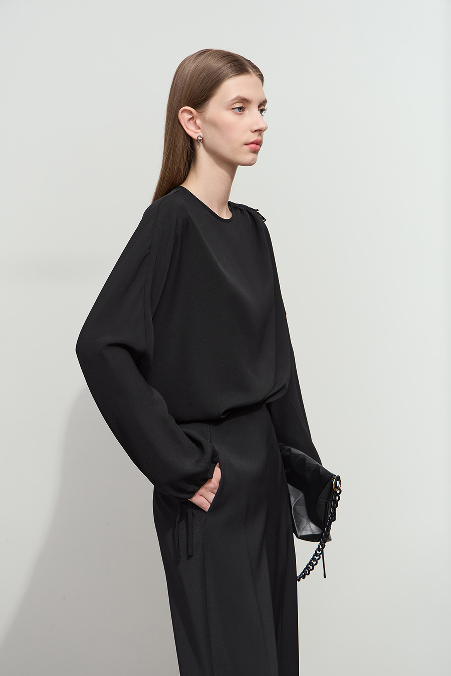 Lace Spliced Chiffon Blouse