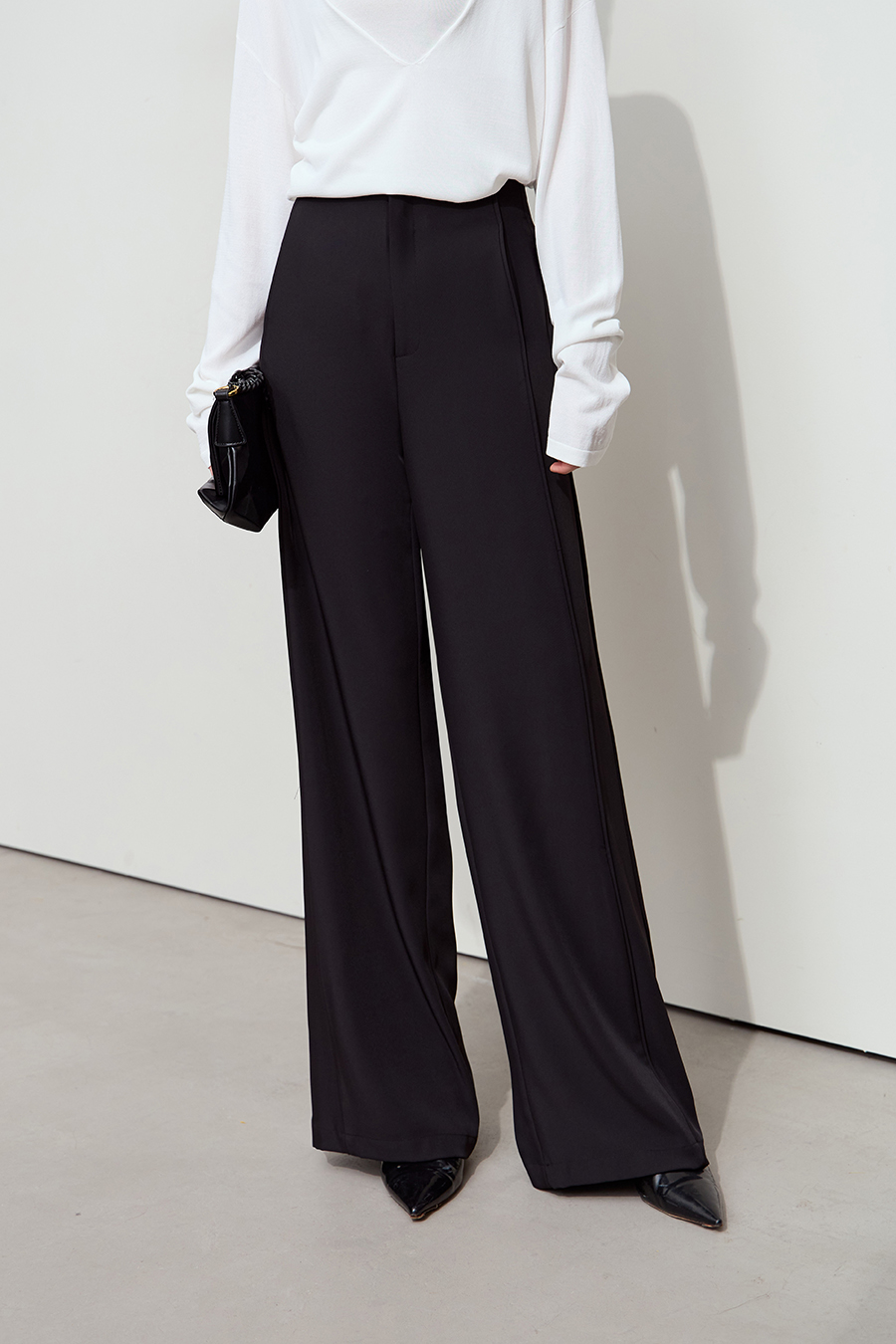 Cool & Moisture-absorbent Casual Pants