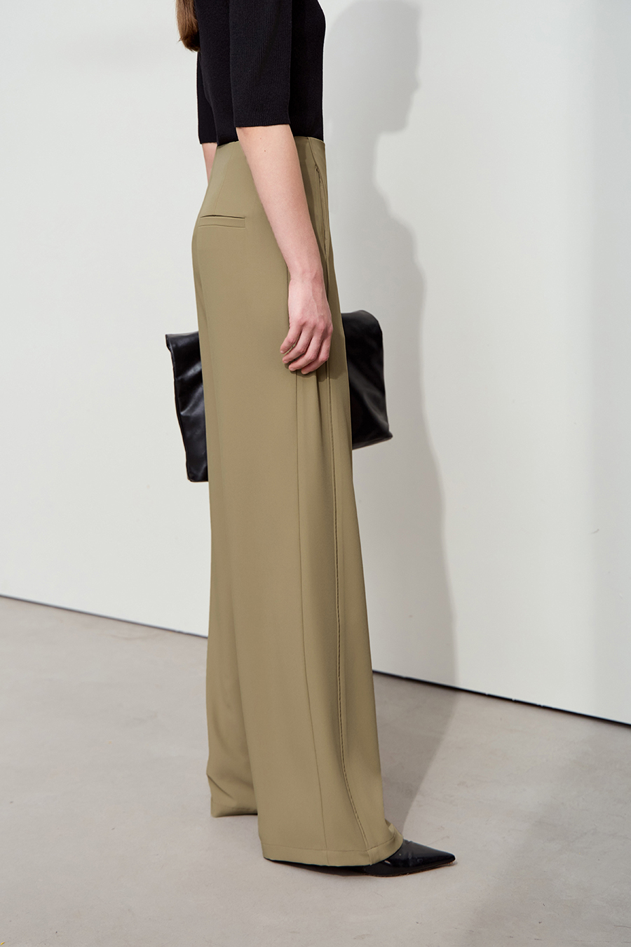 Cool & Moisture-absorbent Casual Pants