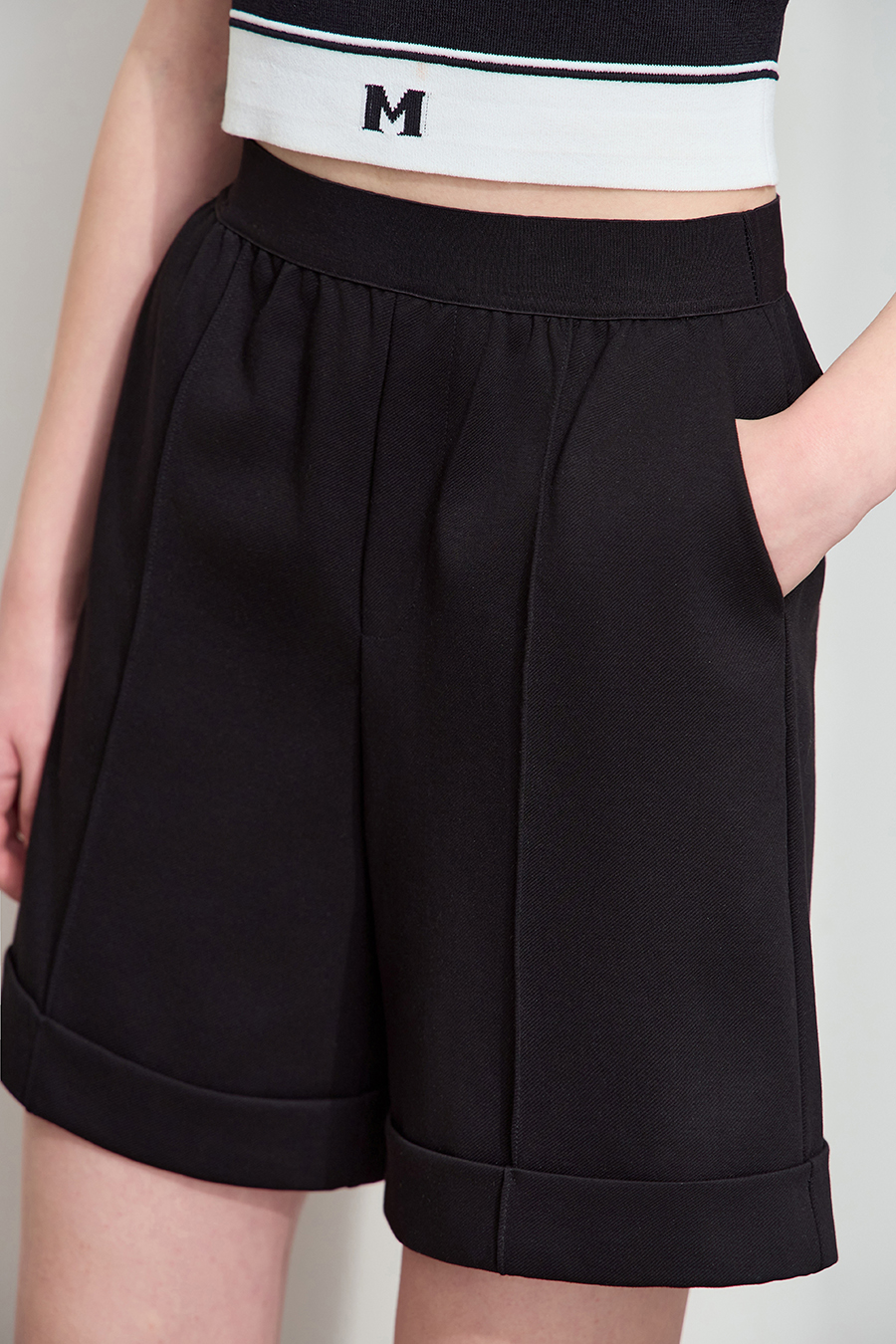 Pleated Casual Shorts