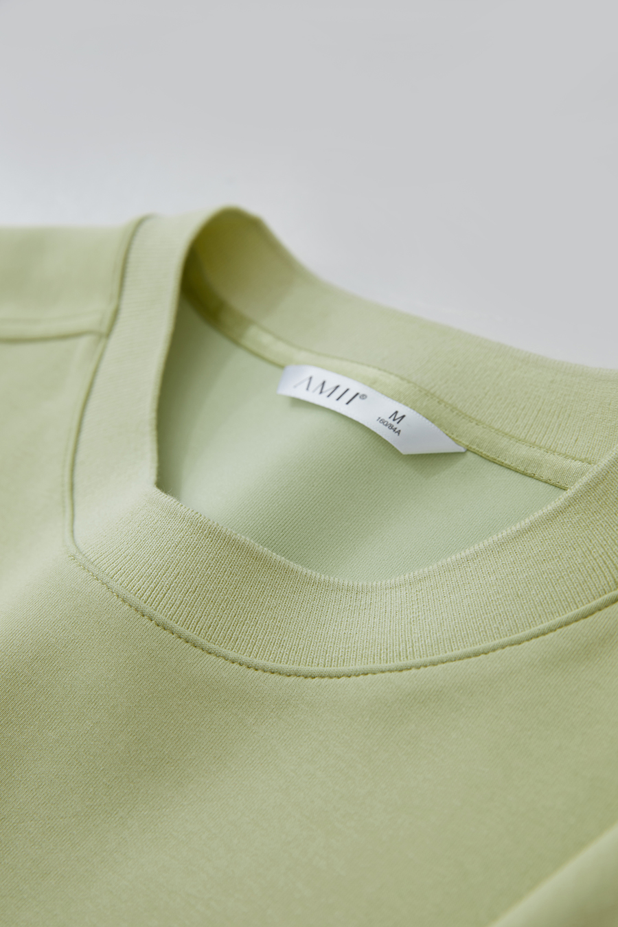 Burn-out Embroidery Sweatshirt