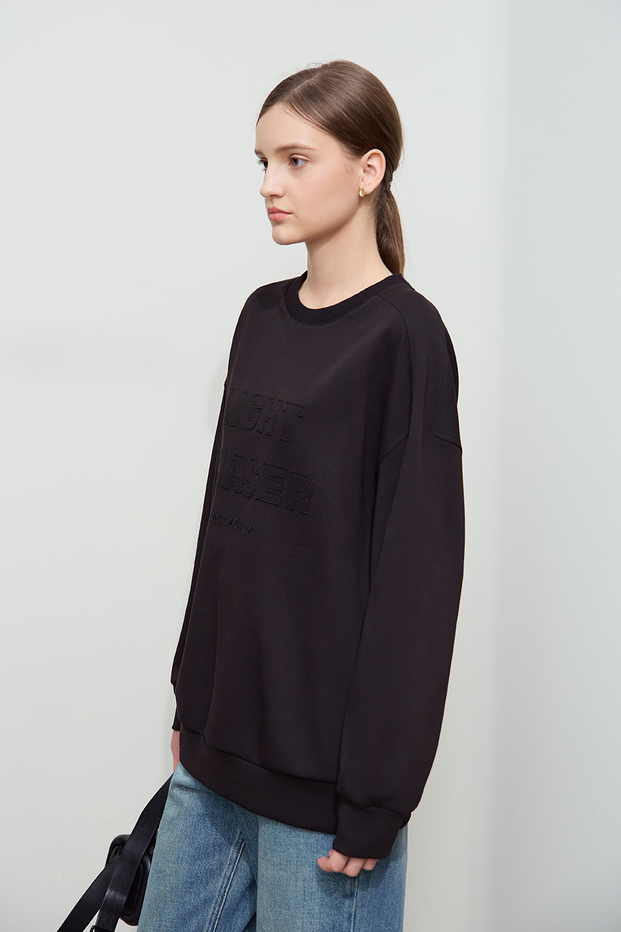 Burn-out Embroidery Sweatshirt