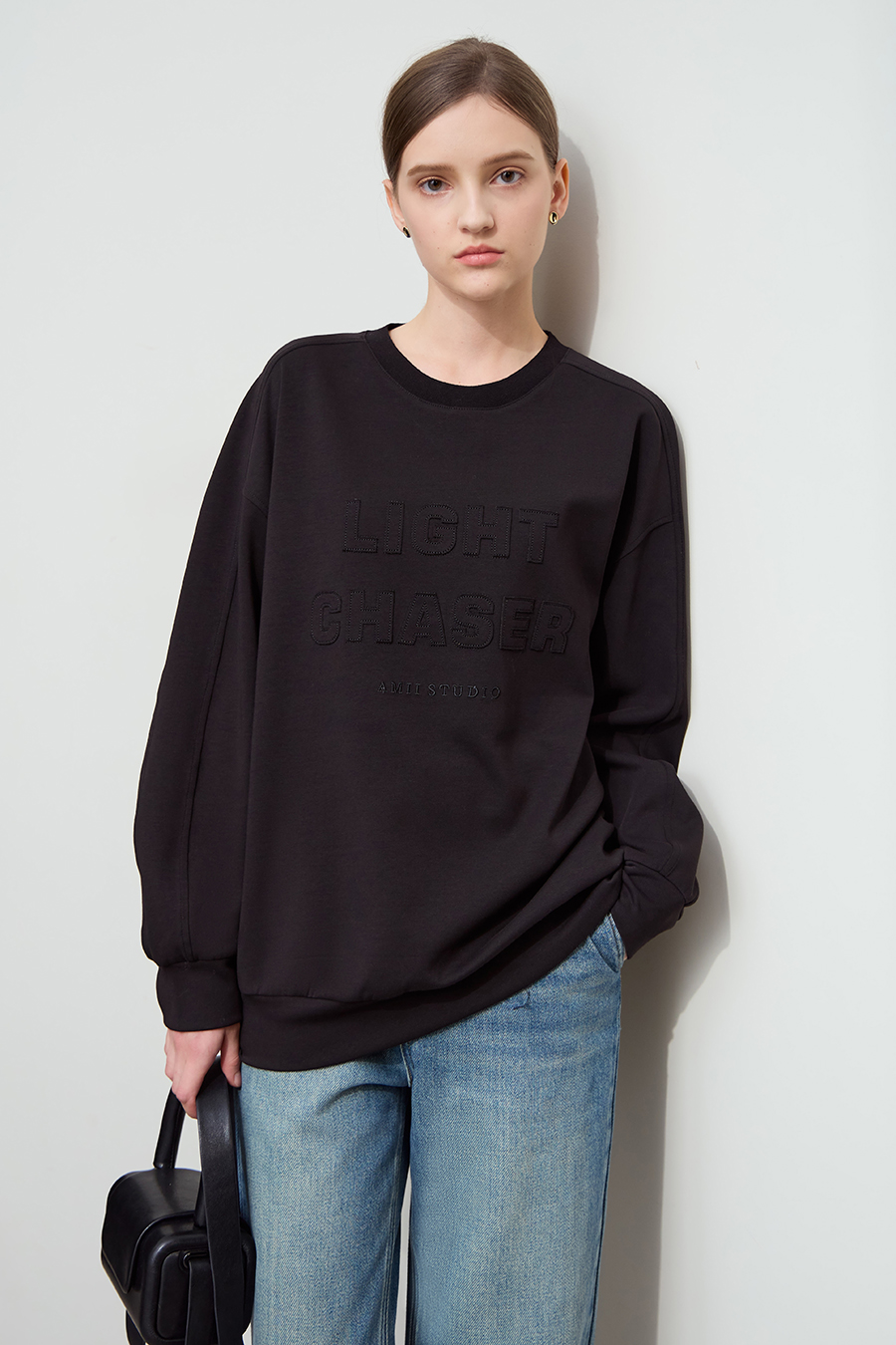 Burn-out Embroidery Sweatshirt