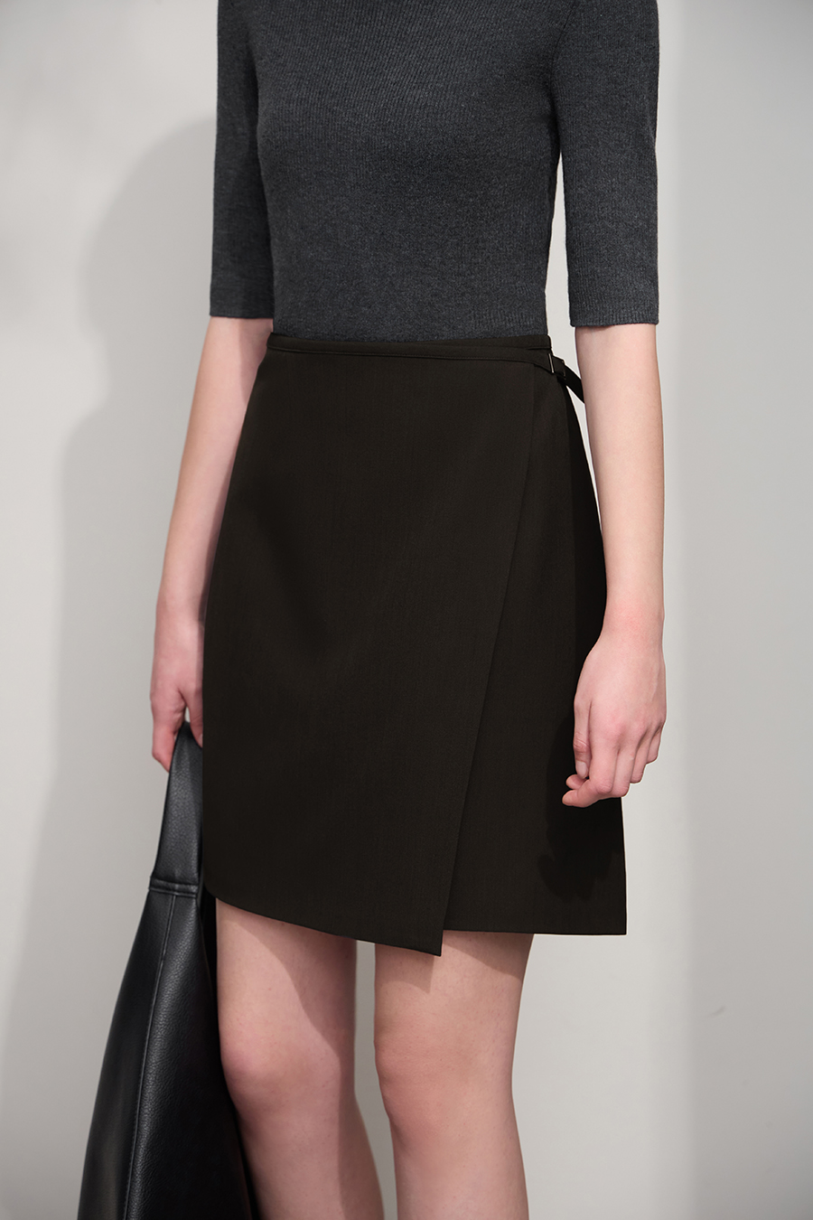 Day Buckle Overlay Skirt|AMII-AMII.com
