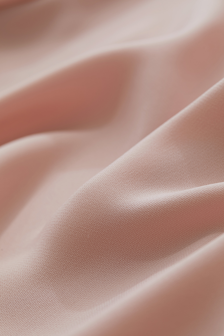 Pleated V - Neck Ribbon Shirt|AMII-AMII.com