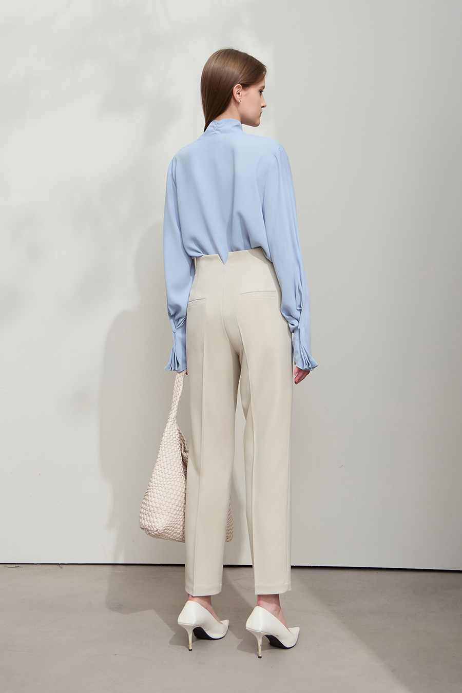 Wrinkle-resistant tapered casual trousers|AMII