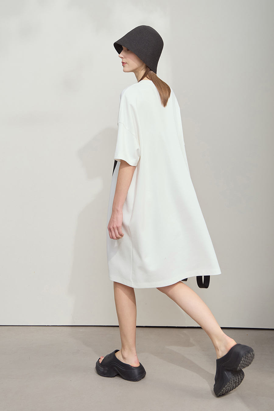 Air-layer T-shirt Dress
